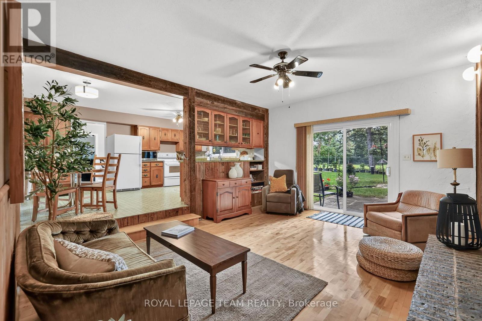 5584 First Line Road Property Photo 16