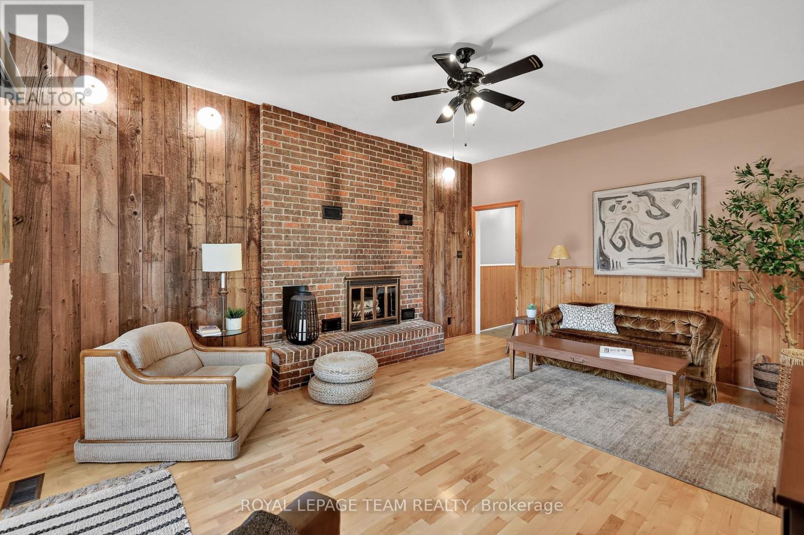 5584 First Line Road Property Photo 18