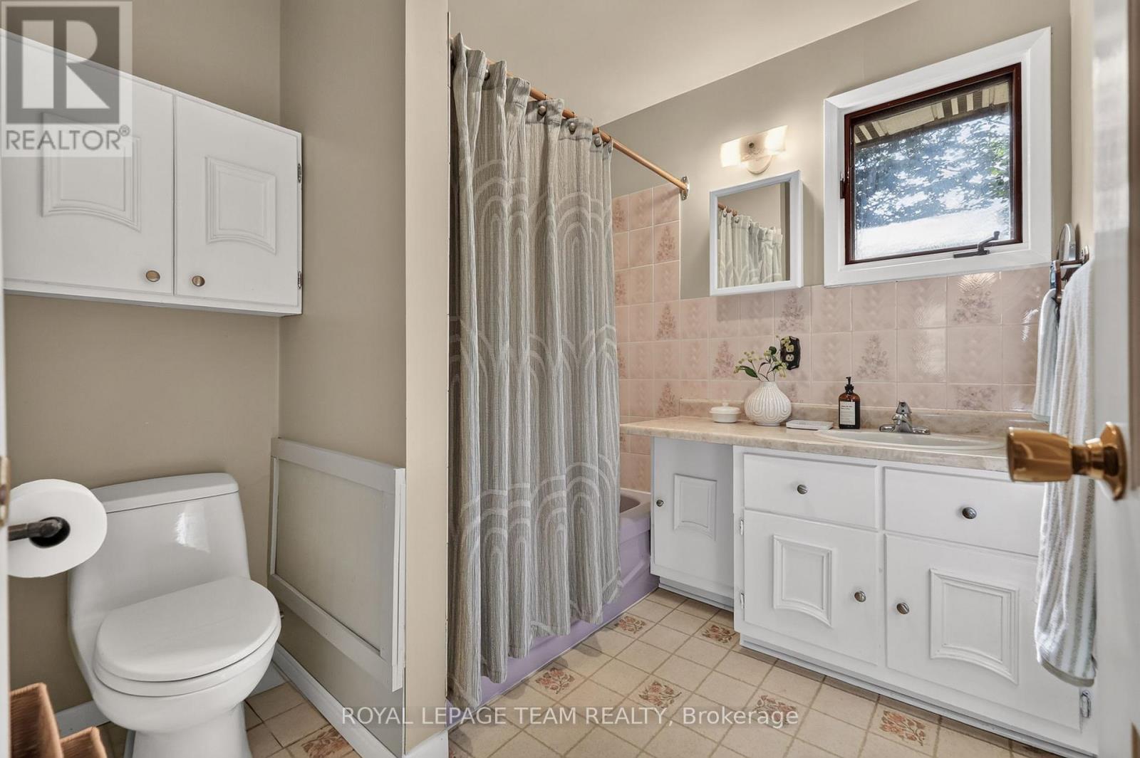 5584 First Line Road Property Photo 27