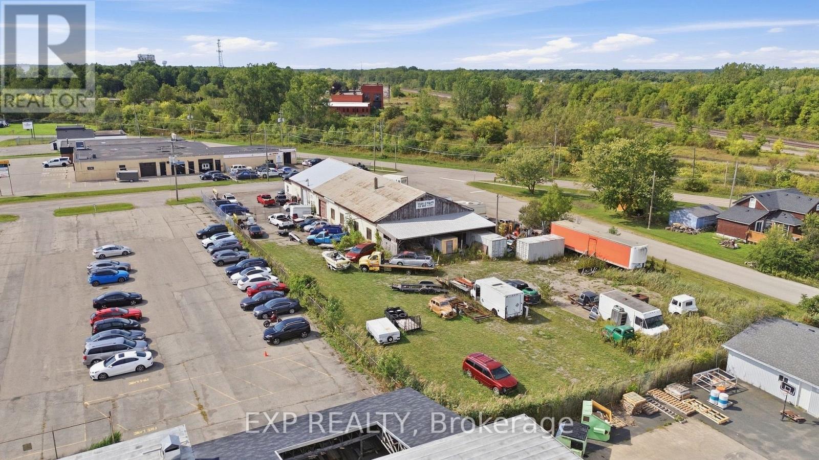 77 Bowden Street Property Photo 4