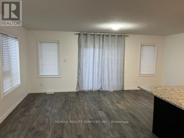 18 Roper Place Property Photo 4