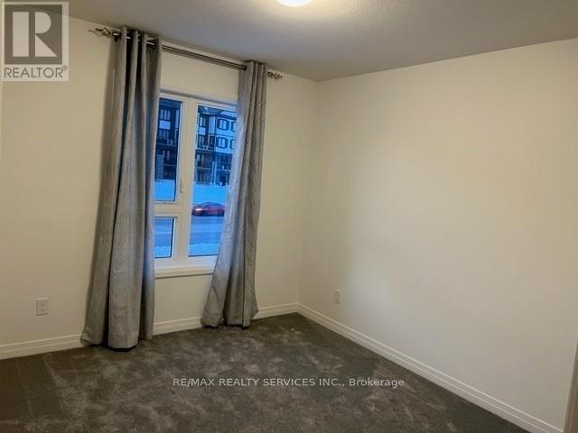18 Roper Place Property Photo 12
