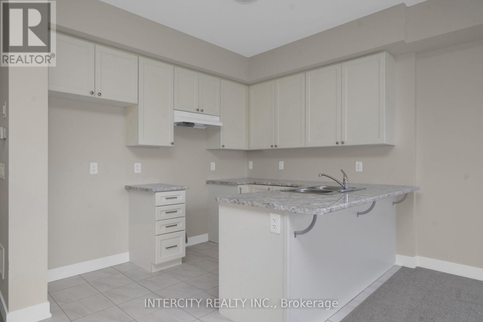 Blk 7 Unit 2 - 102 Walden Drive Property Photo 9