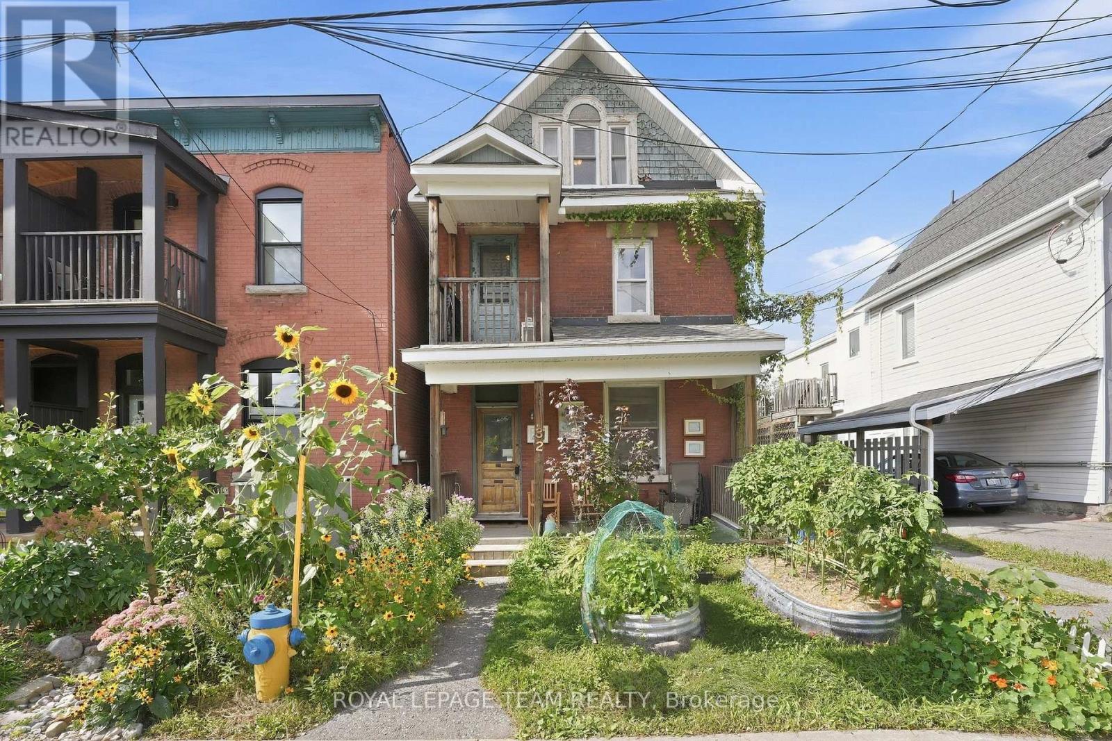 32 Melrose Avenue Property Photo 1