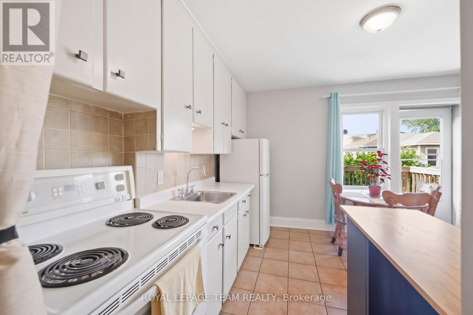32 Melrose Avenue Property Photo 19