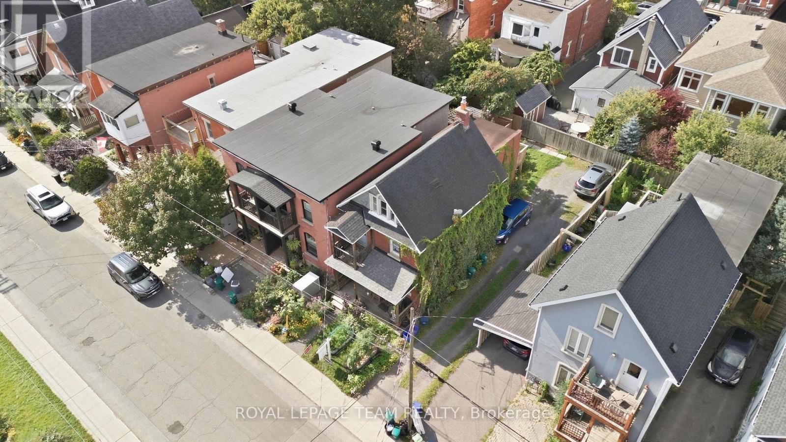 32 Melrose Avenue Property Photo 32