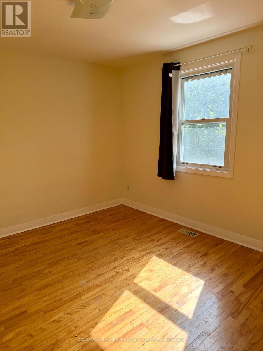 1 - 2484 Carlsen Avenue Property Photo 12