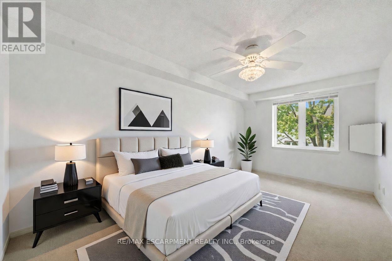 303 - 416 Limeridge Road E Property Photo 25