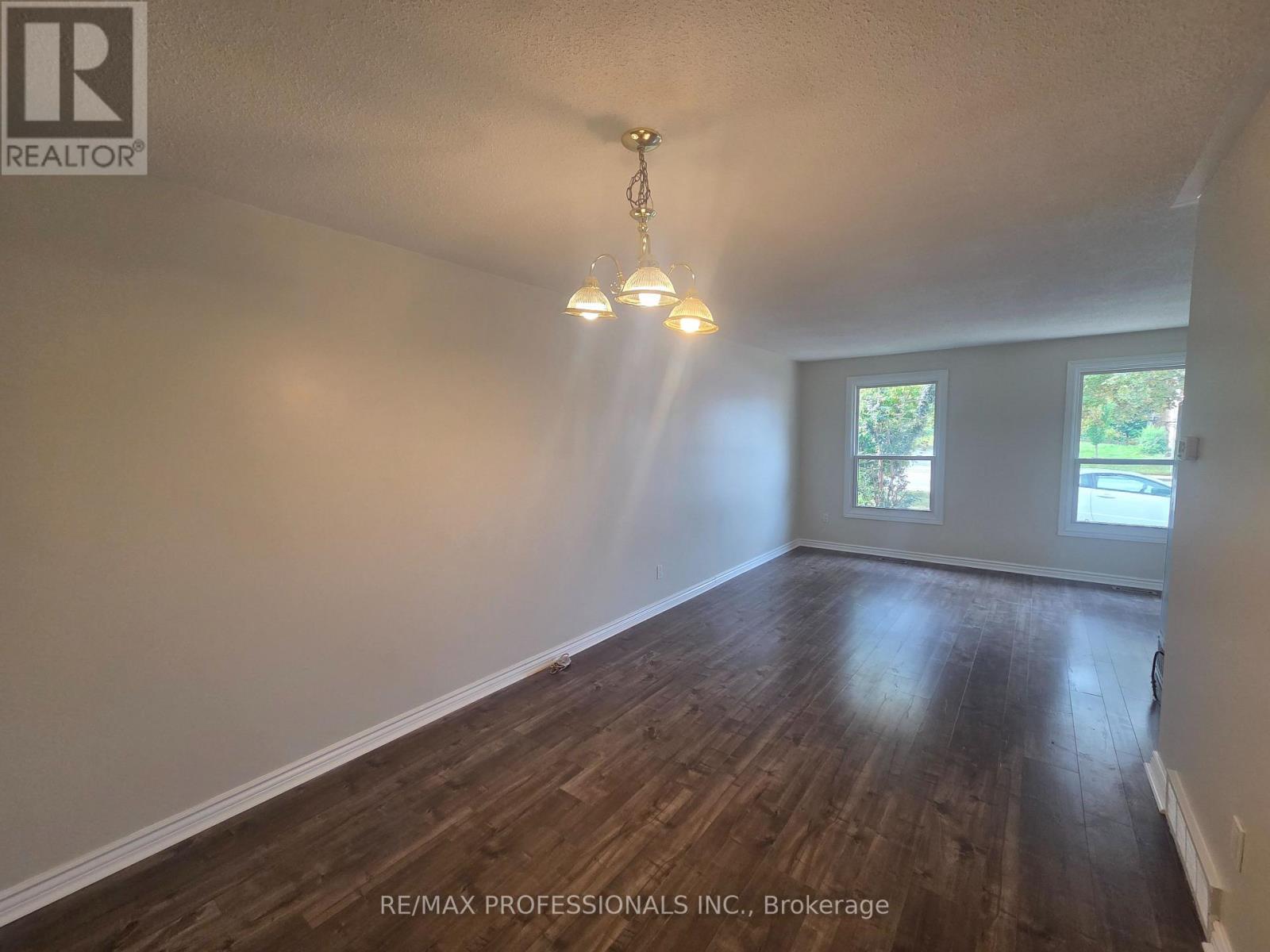 Upper - 881 Lawrence Road Property Photo 5