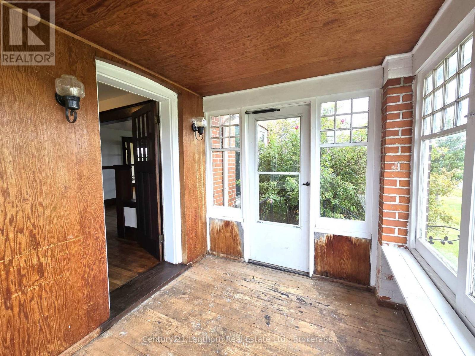 1014 Hamilton Road Property Photo 30