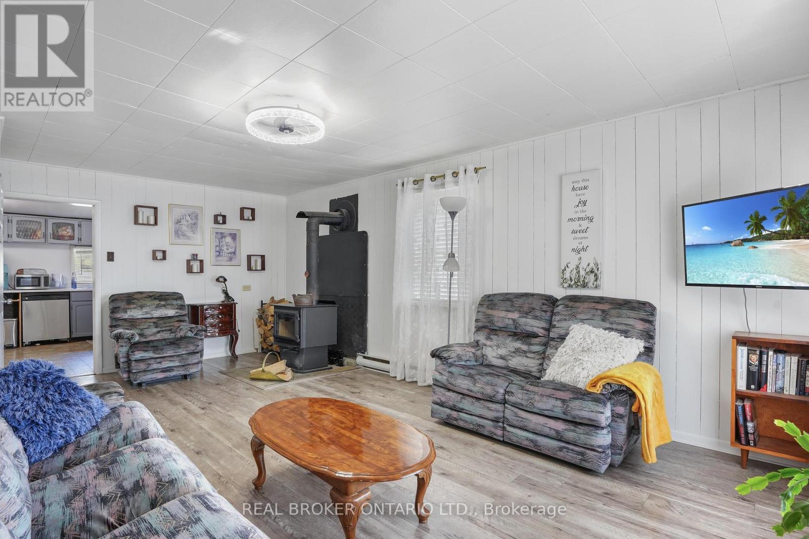 79 & 85 Bridge Street Property Photo 14