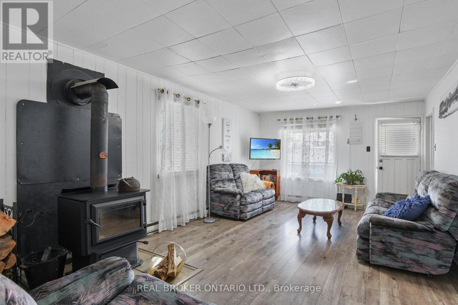 79 & 85 Bridge Street Property Photo 15