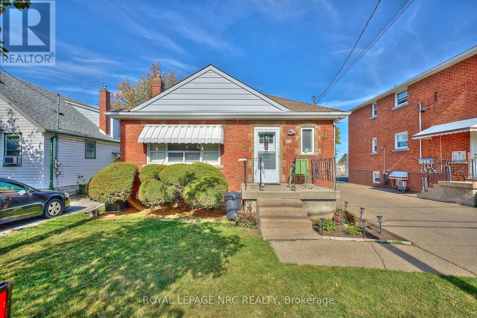 102 TOWNLINE RD. WEST ROAD Property Photo 1