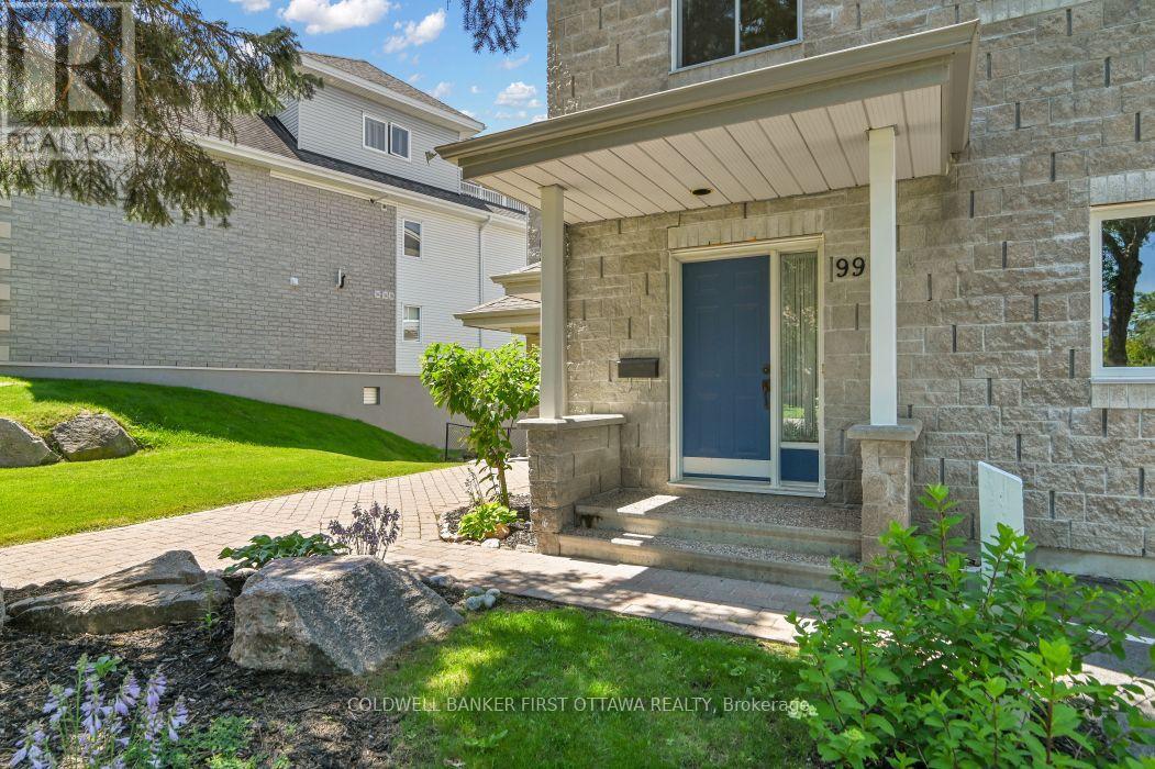 99 Robson Court Property Photo 1