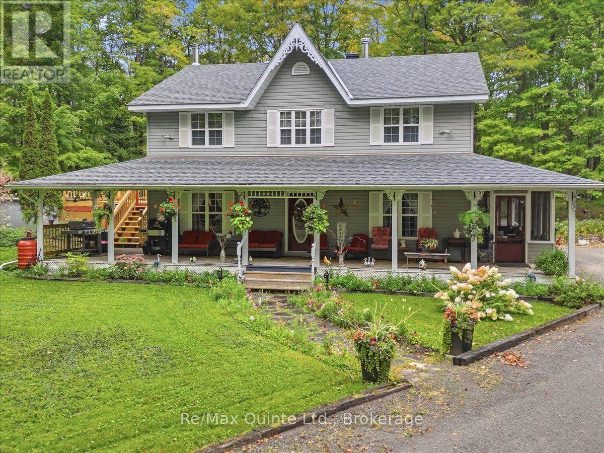 578 Old Apsley Road Property Photo 3
