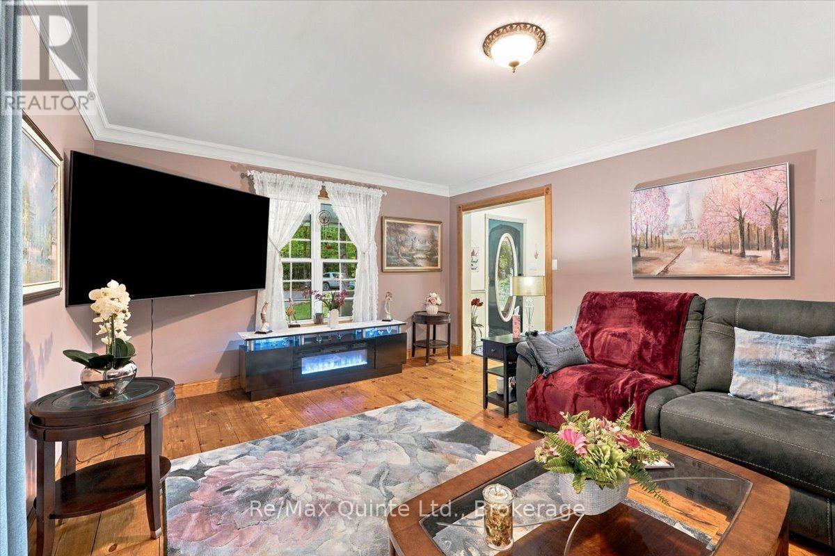 578 Old Apsley Road Property Photo 15