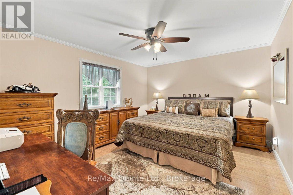 578 Old Apsley Road Property Photo 23