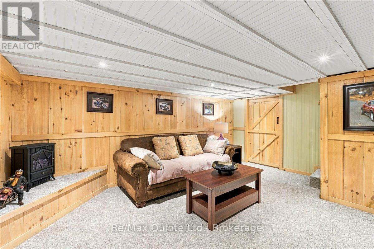 578 Old Apsley Road Property Photo 31