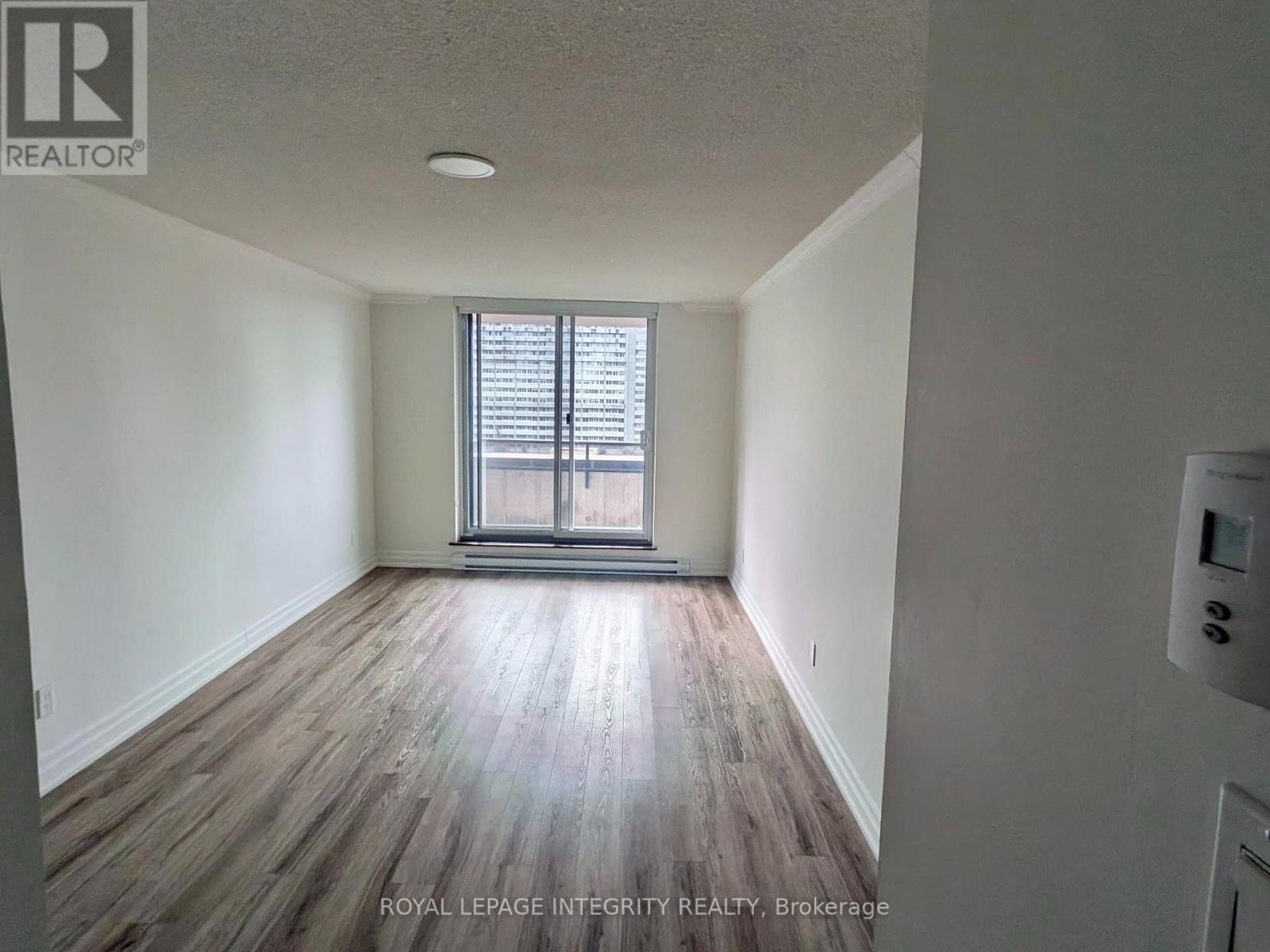 211 - 435 Albert Street Property Photo 9