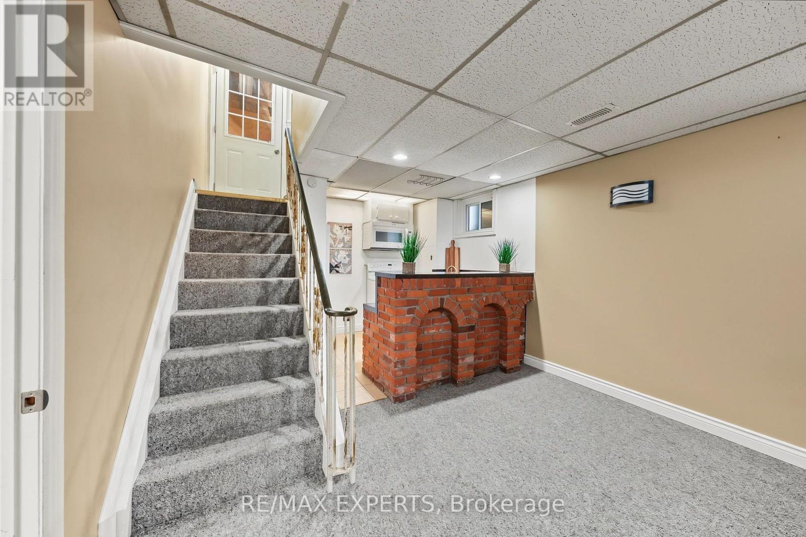 79 Olive Street Property Photo 23