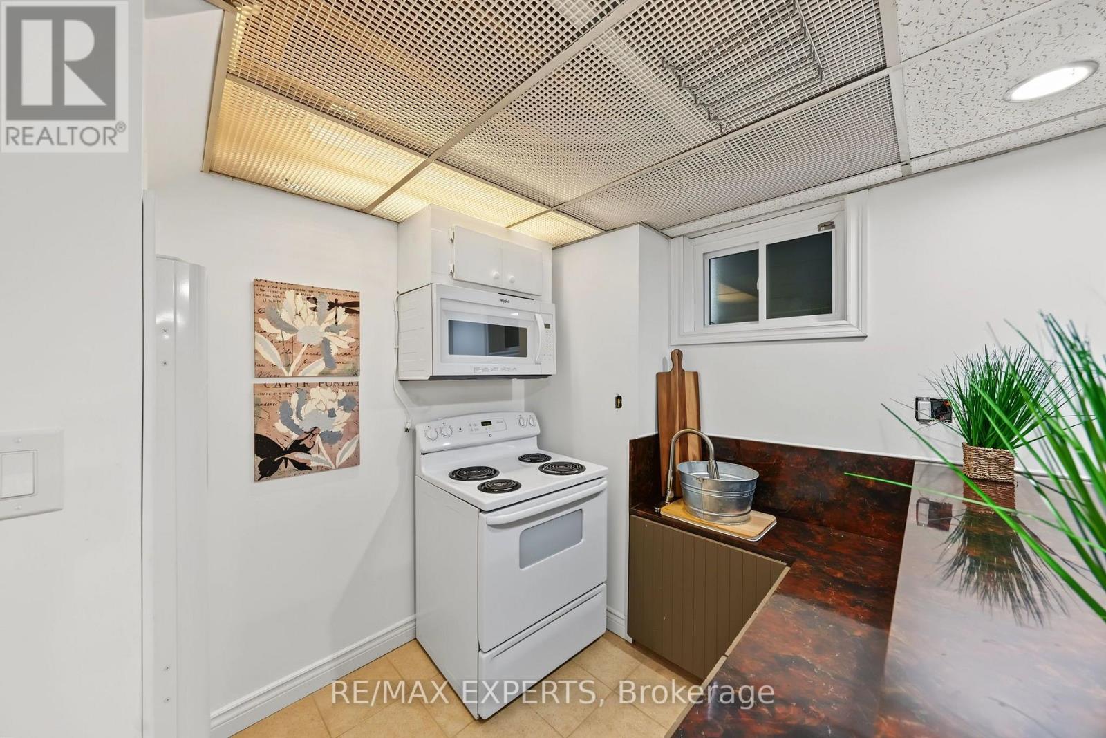 79 Olive Street Property Photo 25
