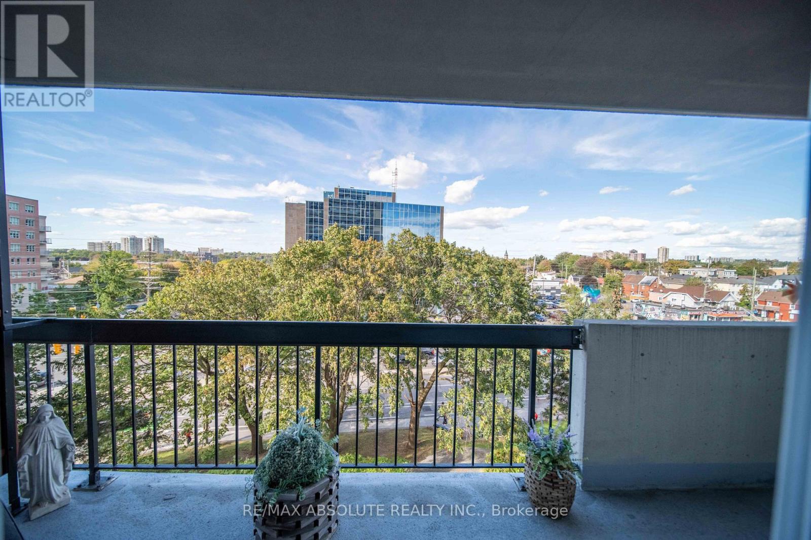 510 - 158 A Mcarthur Ave Avenue Property Photo 20