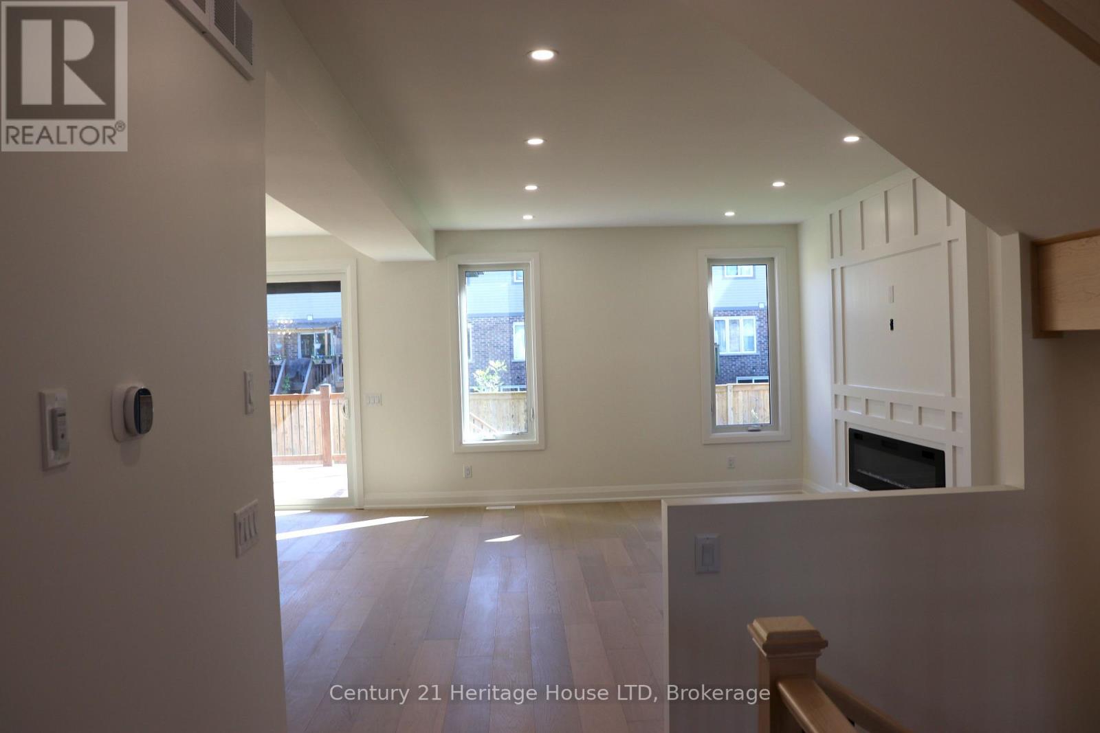 8890 Angie Drive Property Photo 21