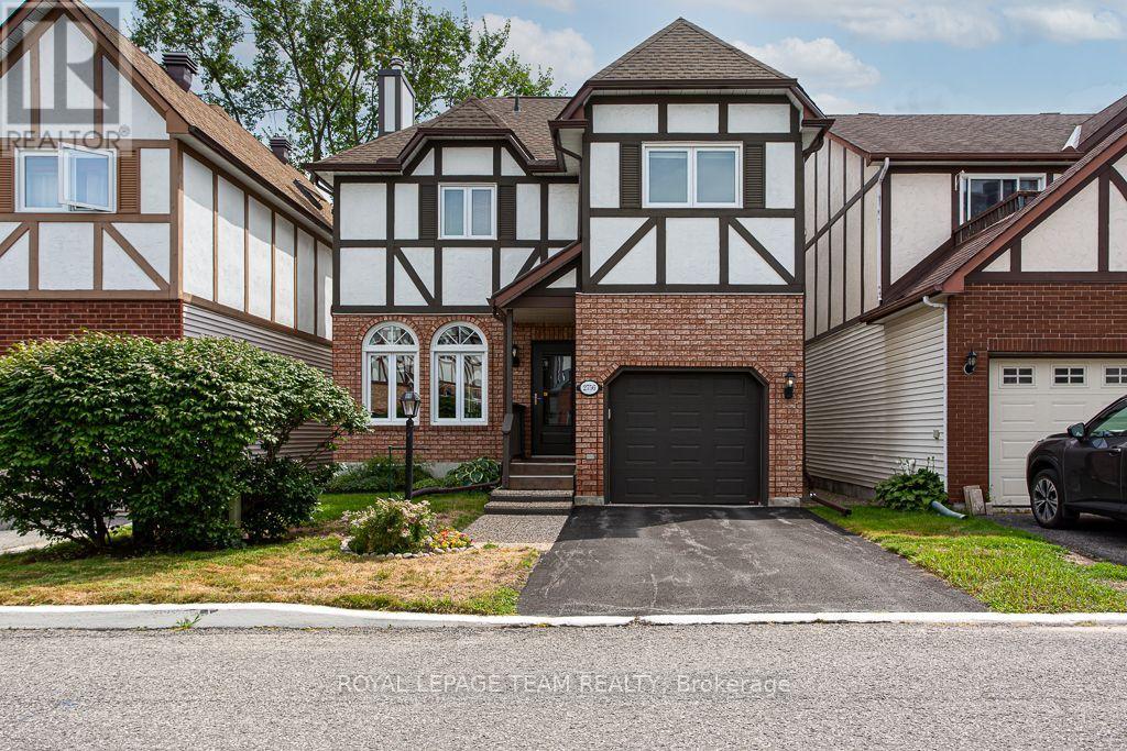 2756 MASSICOTTE LANE Property Photo 1