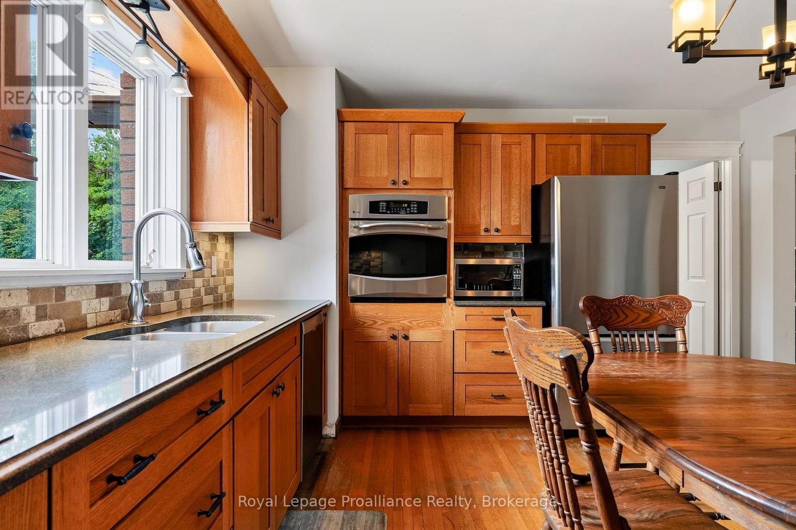 9701 County Road 2 Property Photo 10