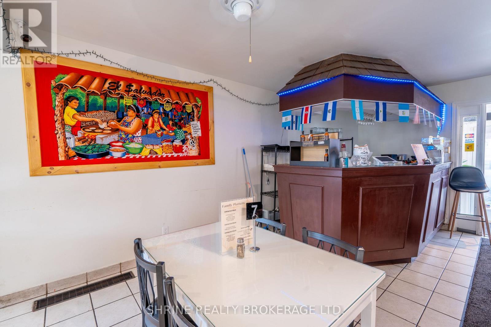 1487 Dundas Street Property Photo 12
