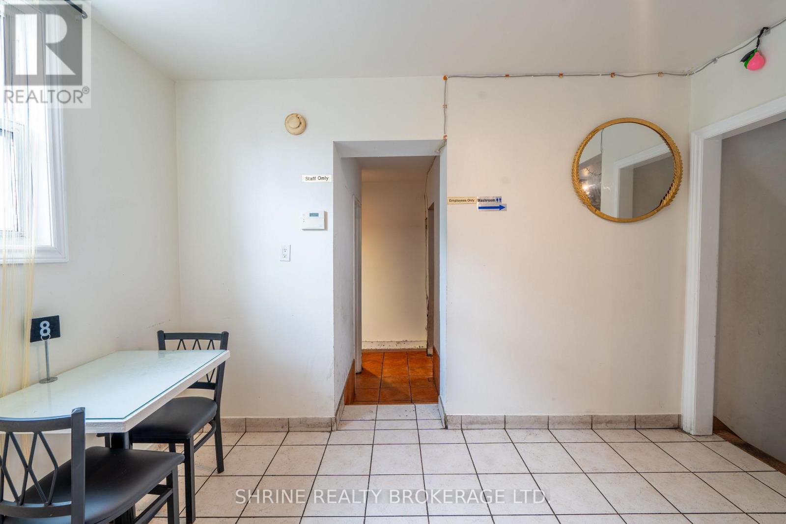 1487 Dundas Street Property Photo 13