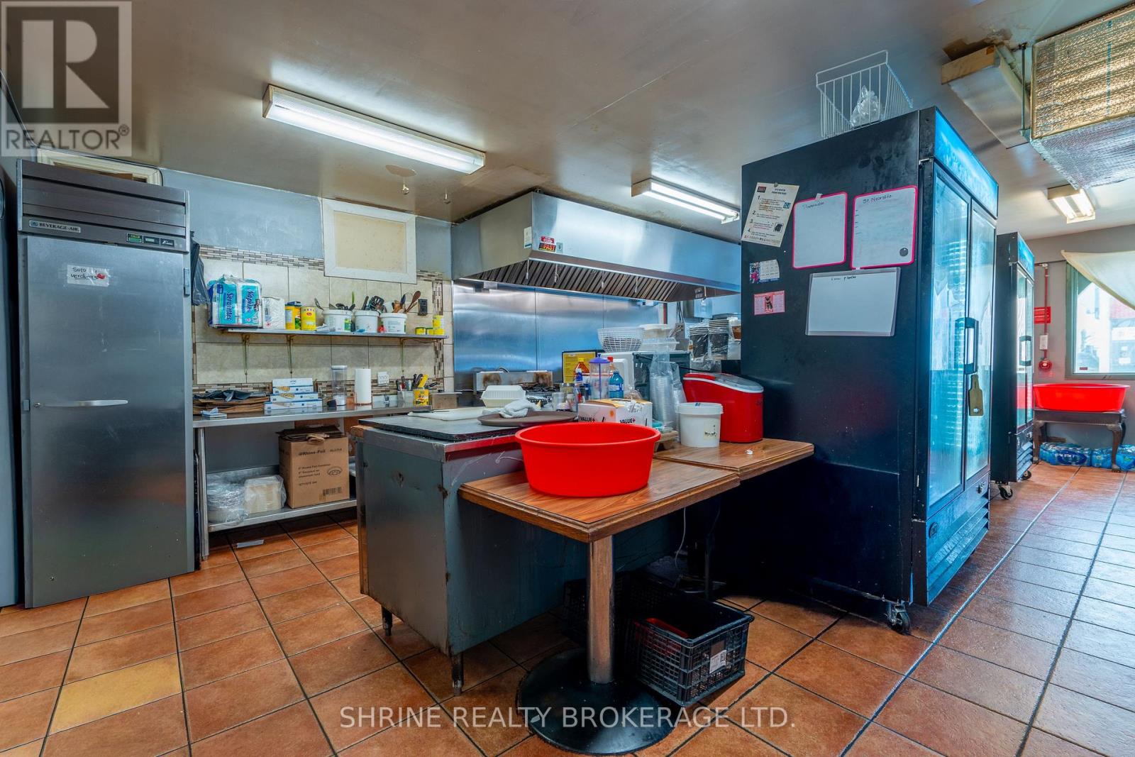 1487 Dundas Street Property Photo 17