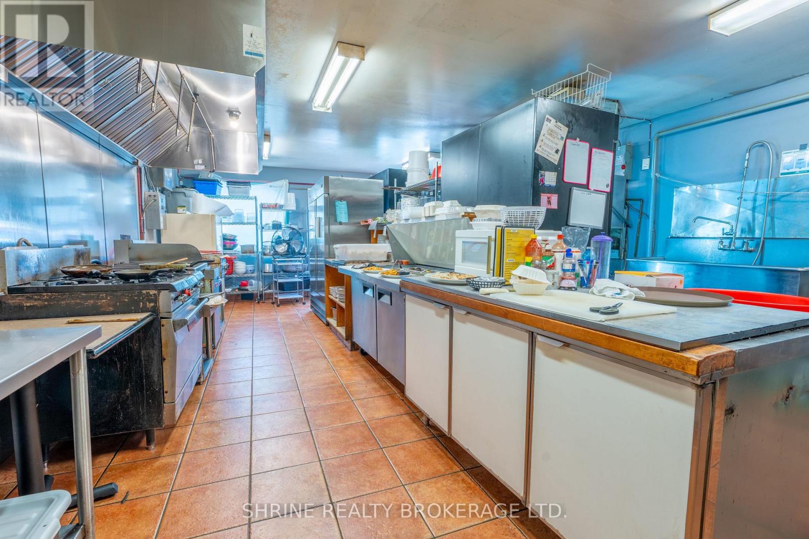 1487 Dundas Street Property Photo 18
