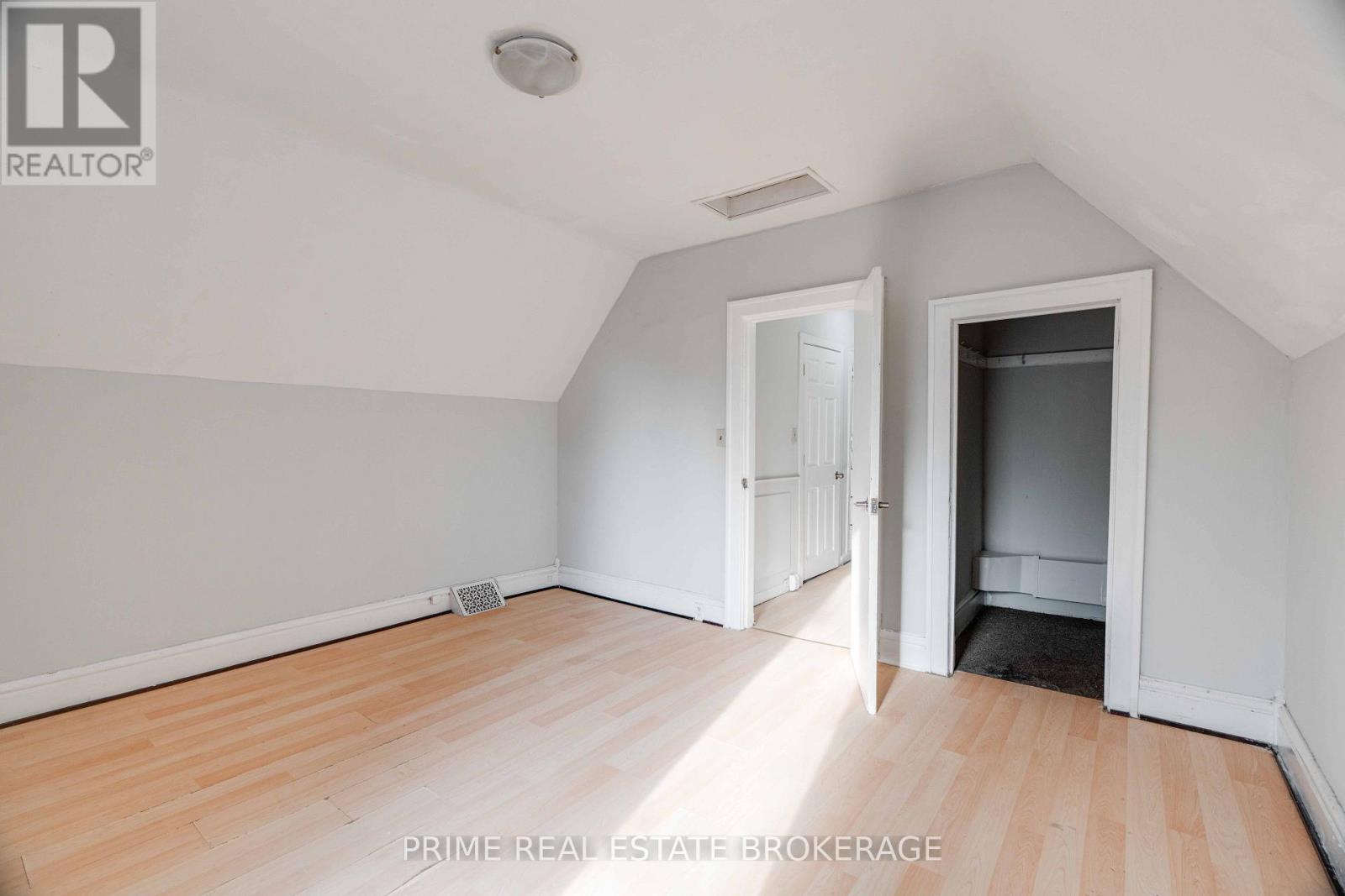 7 Marmora Street Property Photo 9