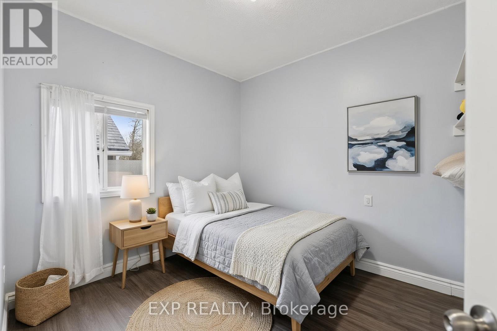 4576 Fourth Avenue Property Photo 15