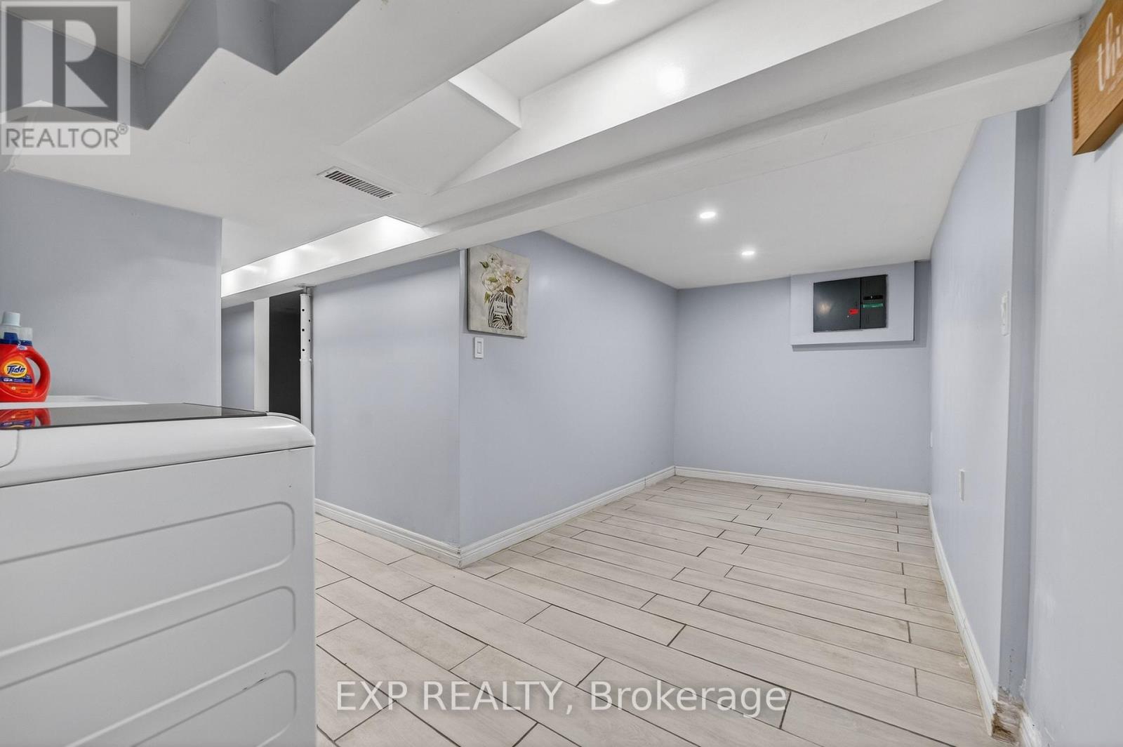 4576 Fourth Avenue Property Photo 29