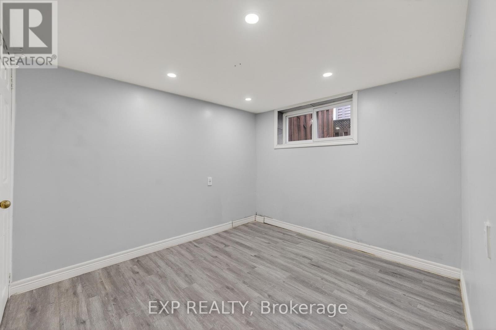 4576 Fourth Avenue Property Photo 33