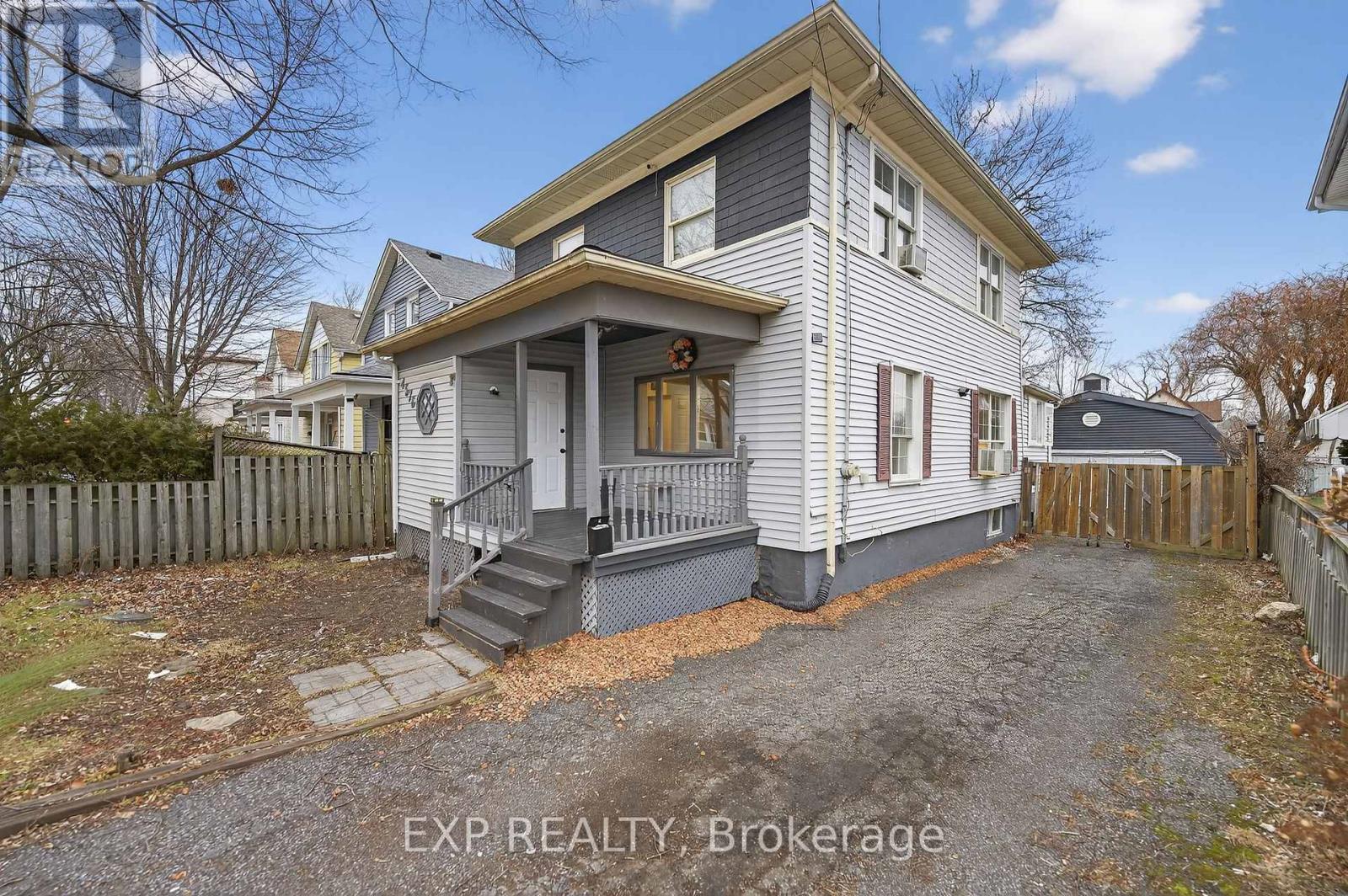 4576 Fourth Avenue Property Photo 44
