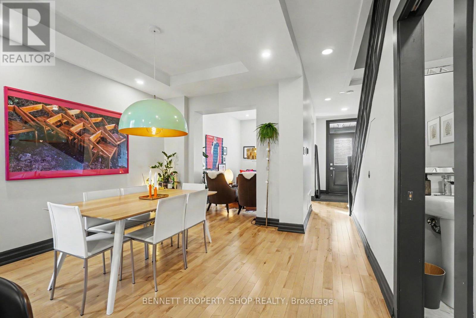 273 Arlington Avenue Property Photo 4
