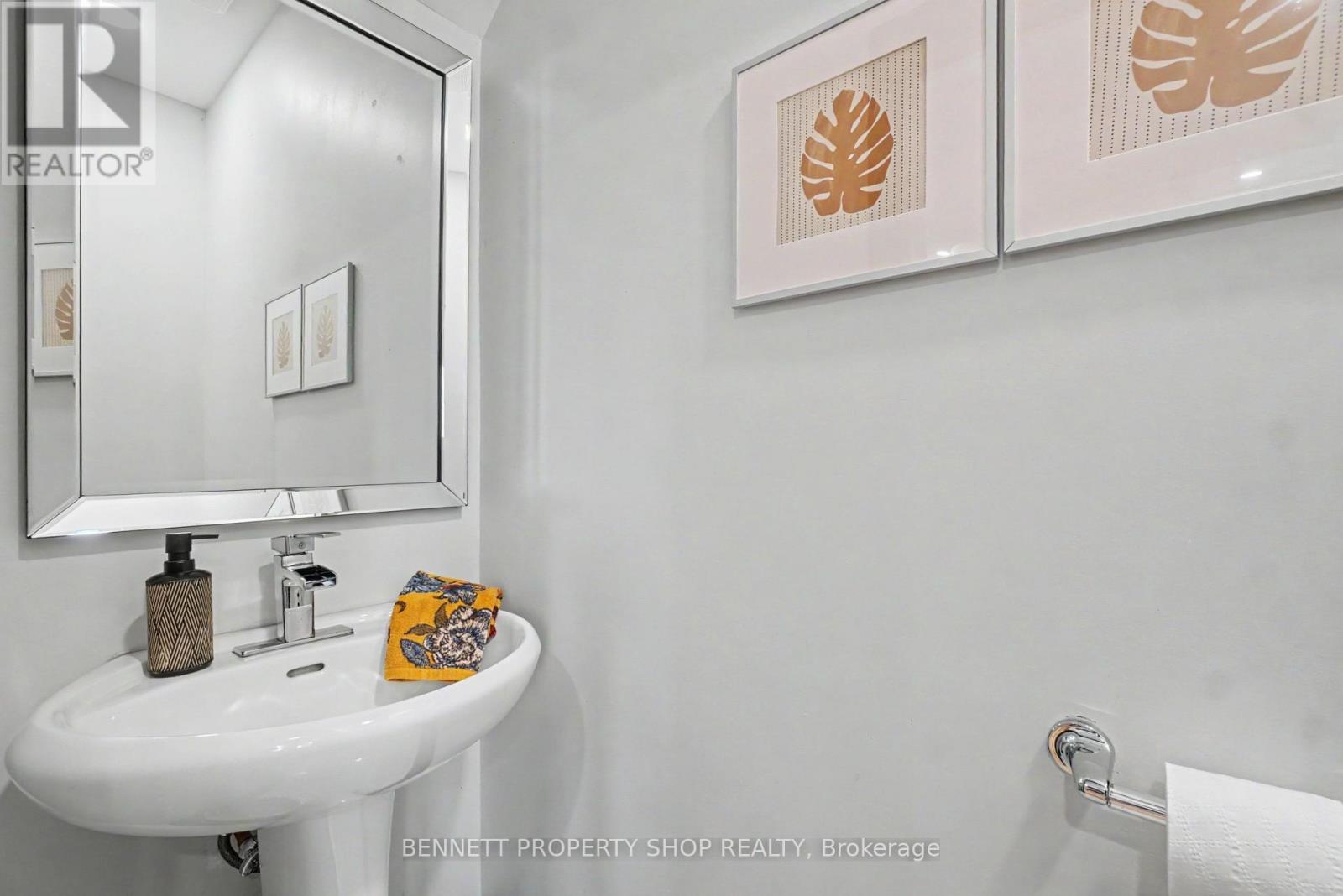 273 Arlington Avenue Property Photo 9