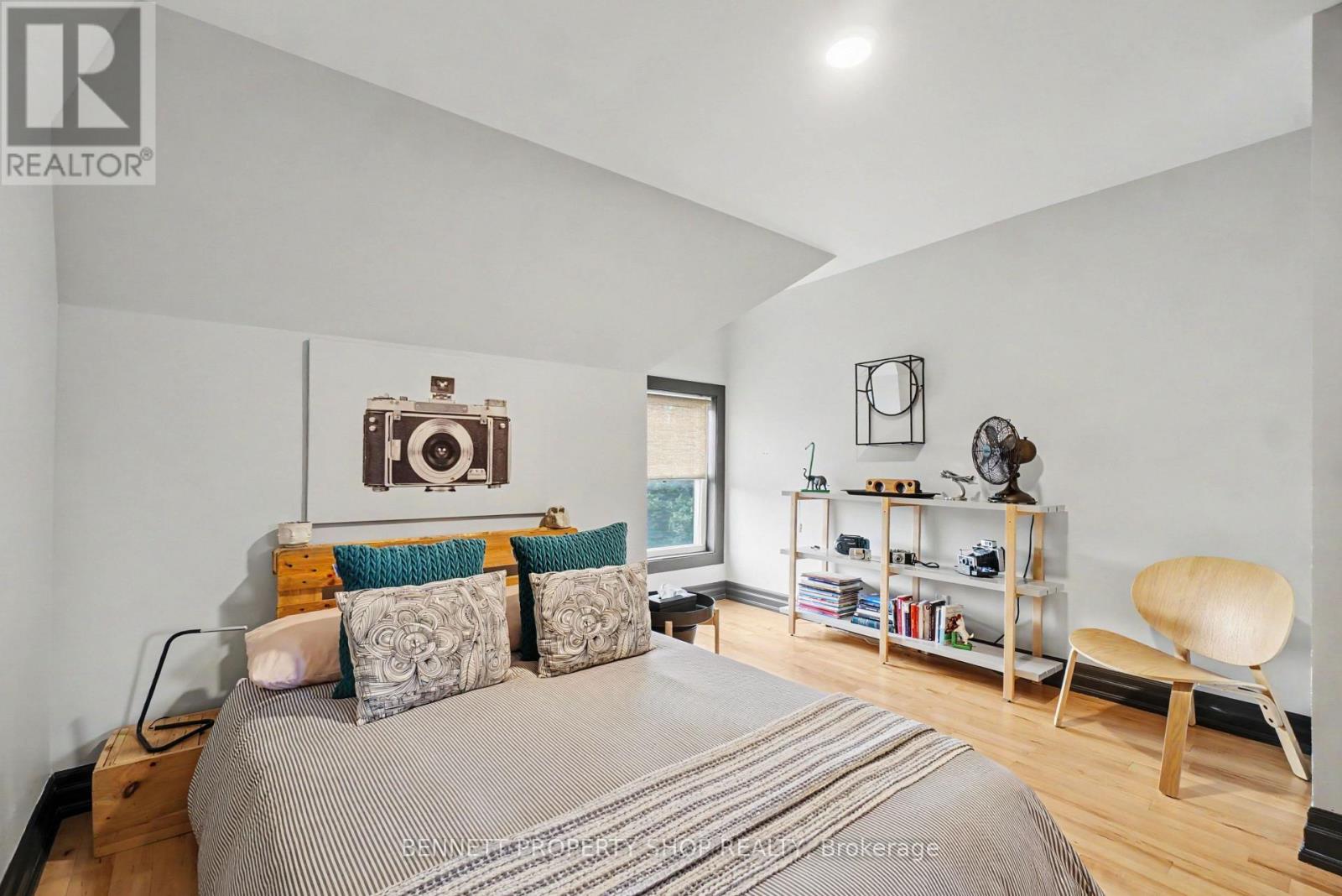 273 Arlington Avenue Property Photo 13