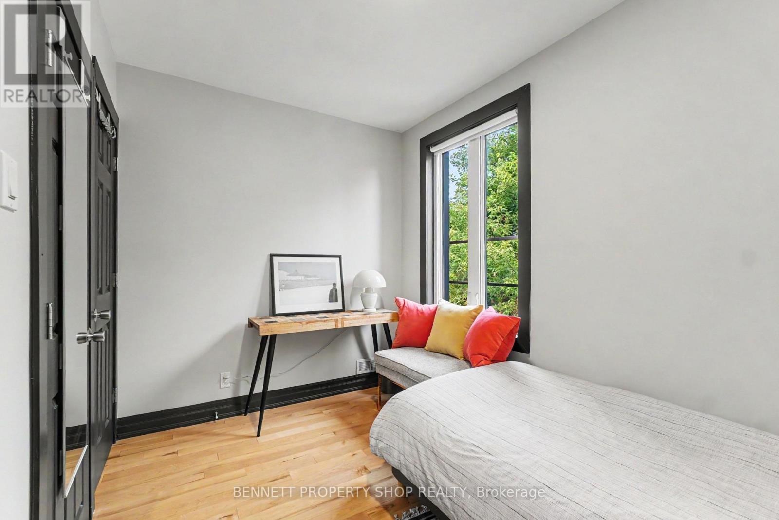 273 Arlington Avenue Property Photo 14