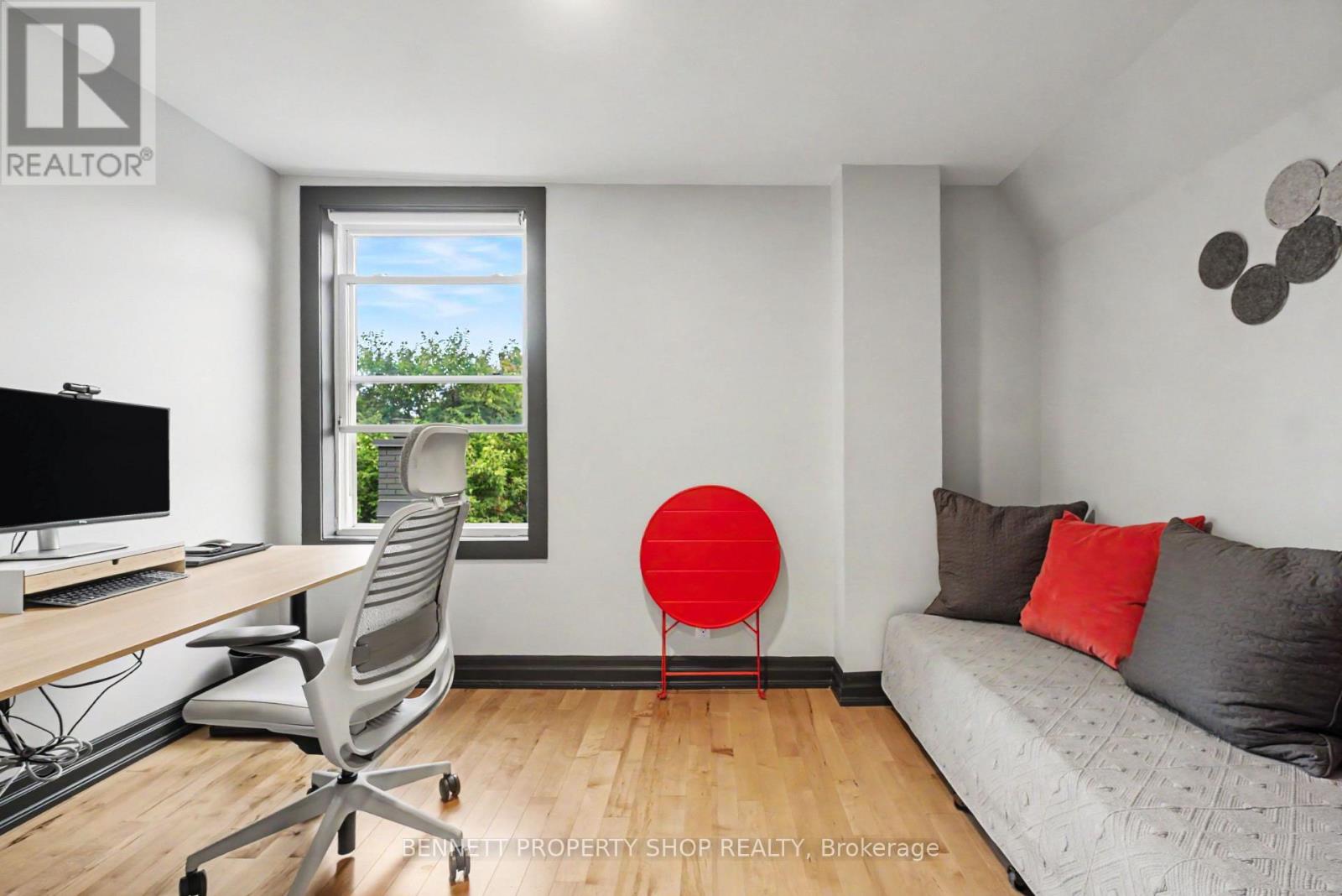 273 Arlington Avenue Property Photo 15