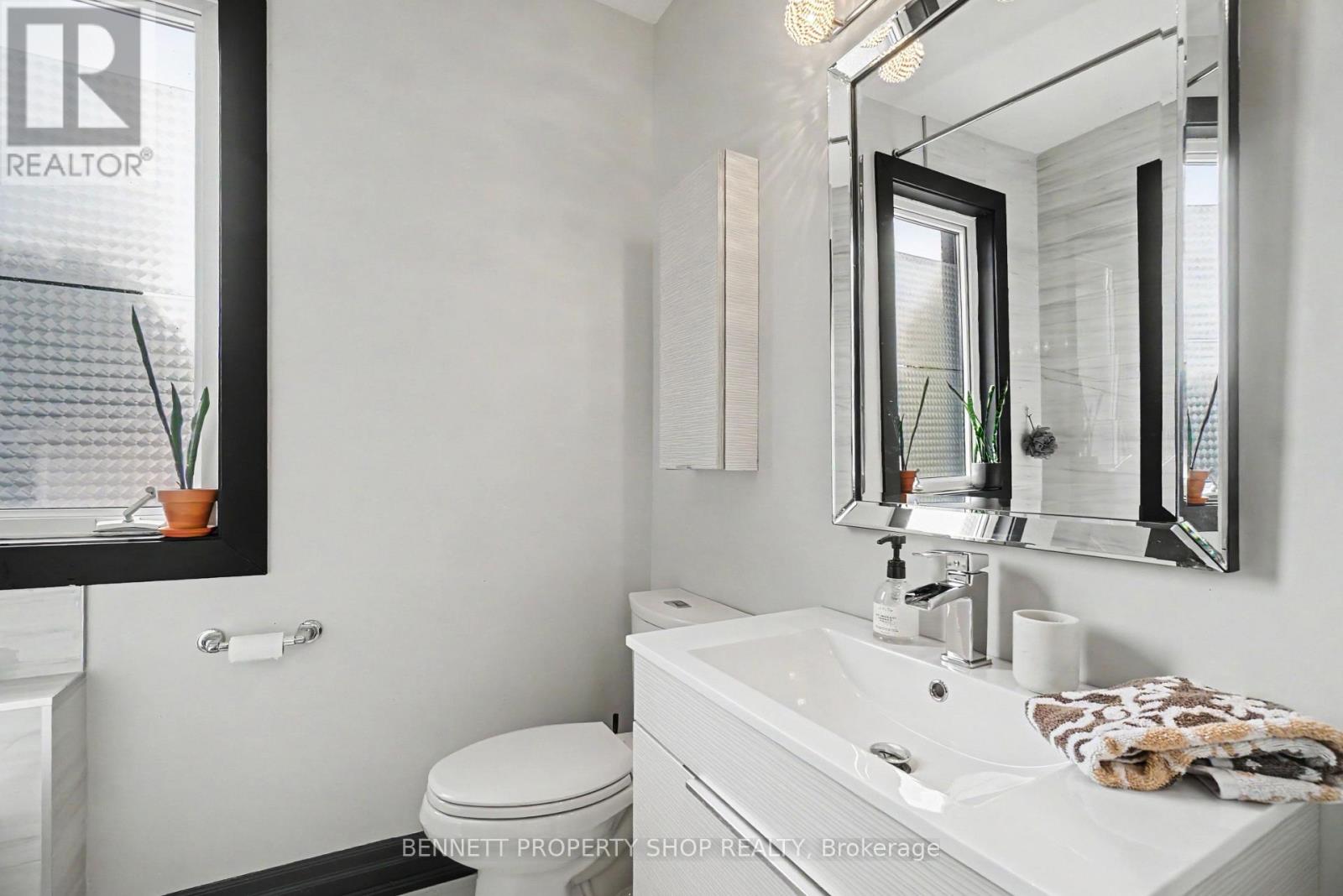 273 Arlington Avenue Property Photo 16