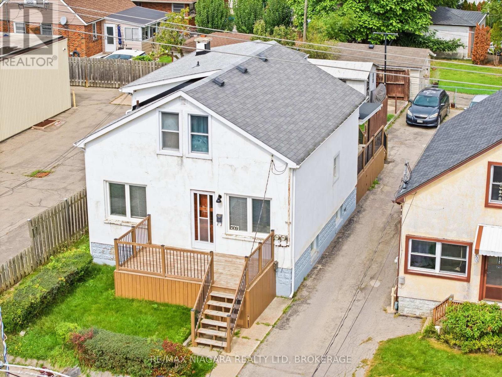 509 Lincoln Street Property Photo 5