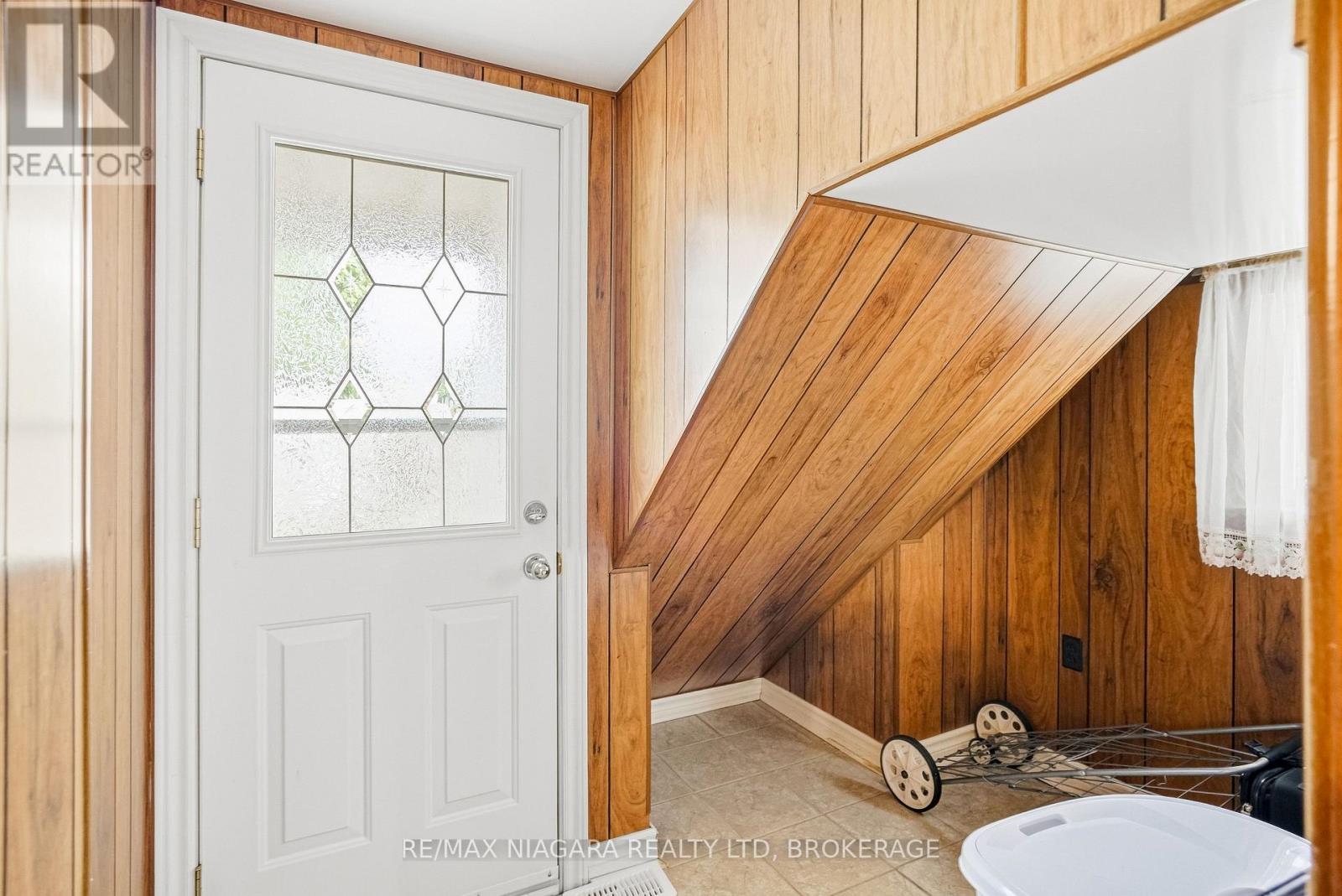 509 Lincoln Street Property Photo 7