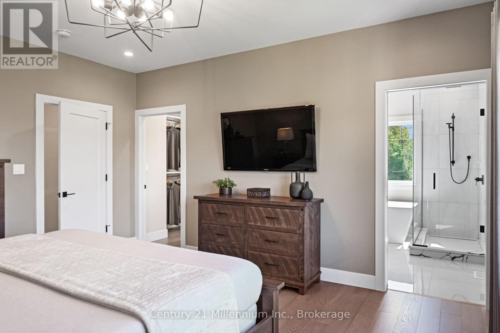 150 Louise Creek Crescent Property Photo 29