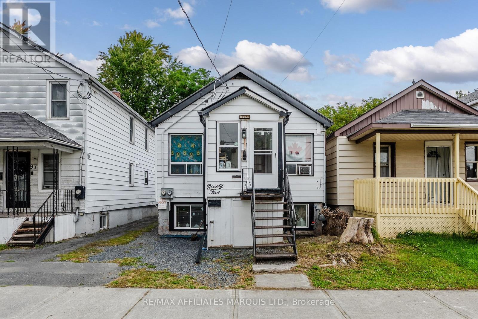 95 Lefebvre Avenue Property Photo 2