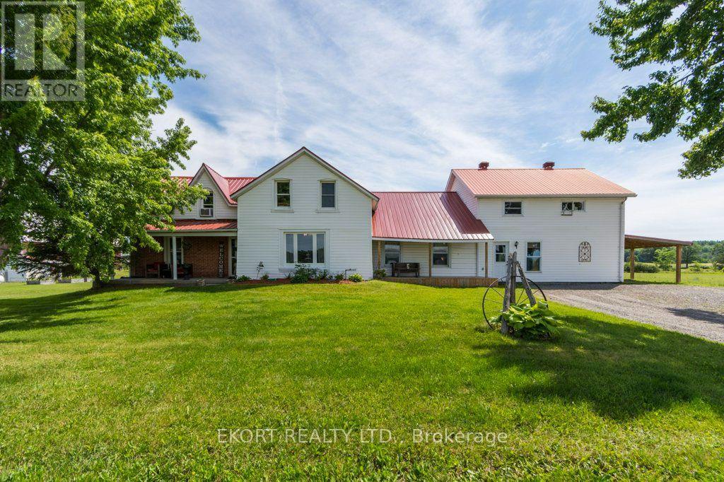 272 Coutts Road Property Photo 1