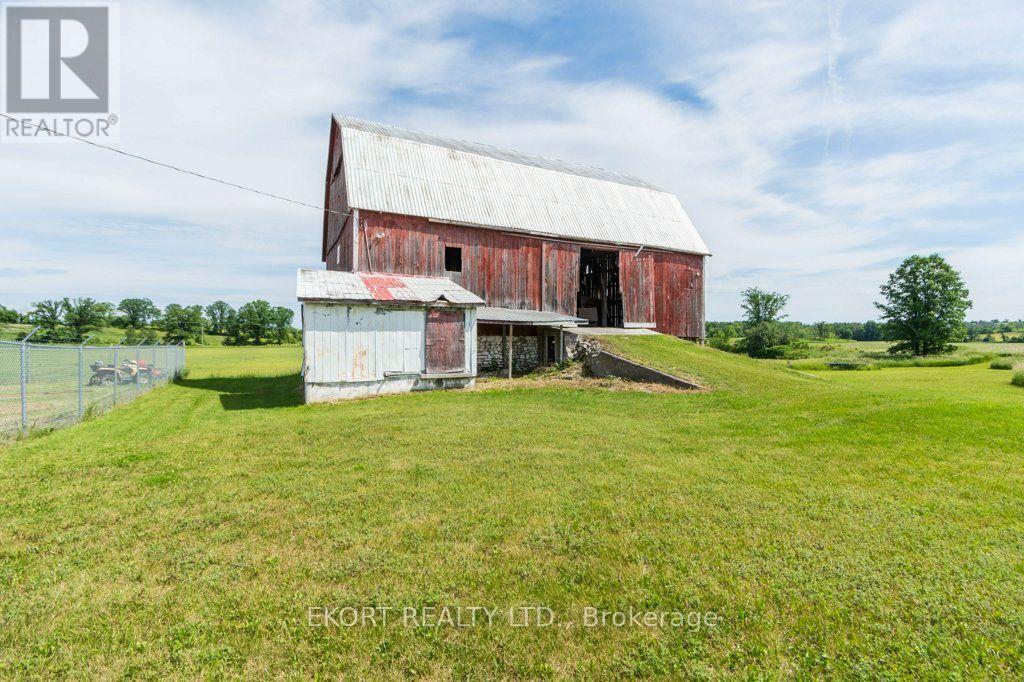 272 Coutts Road Property Photo 14